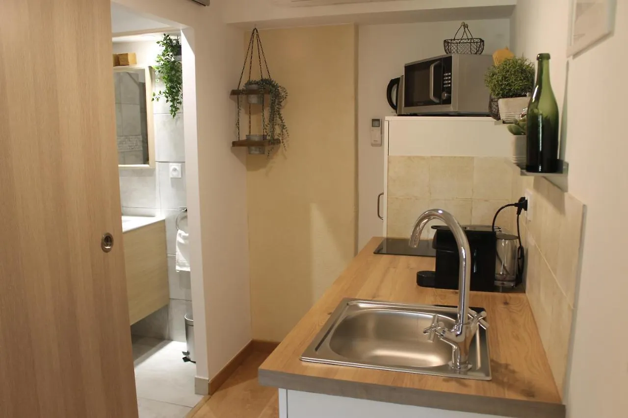 Terre De Bacchus Bed and Breakfast Vacqueyras