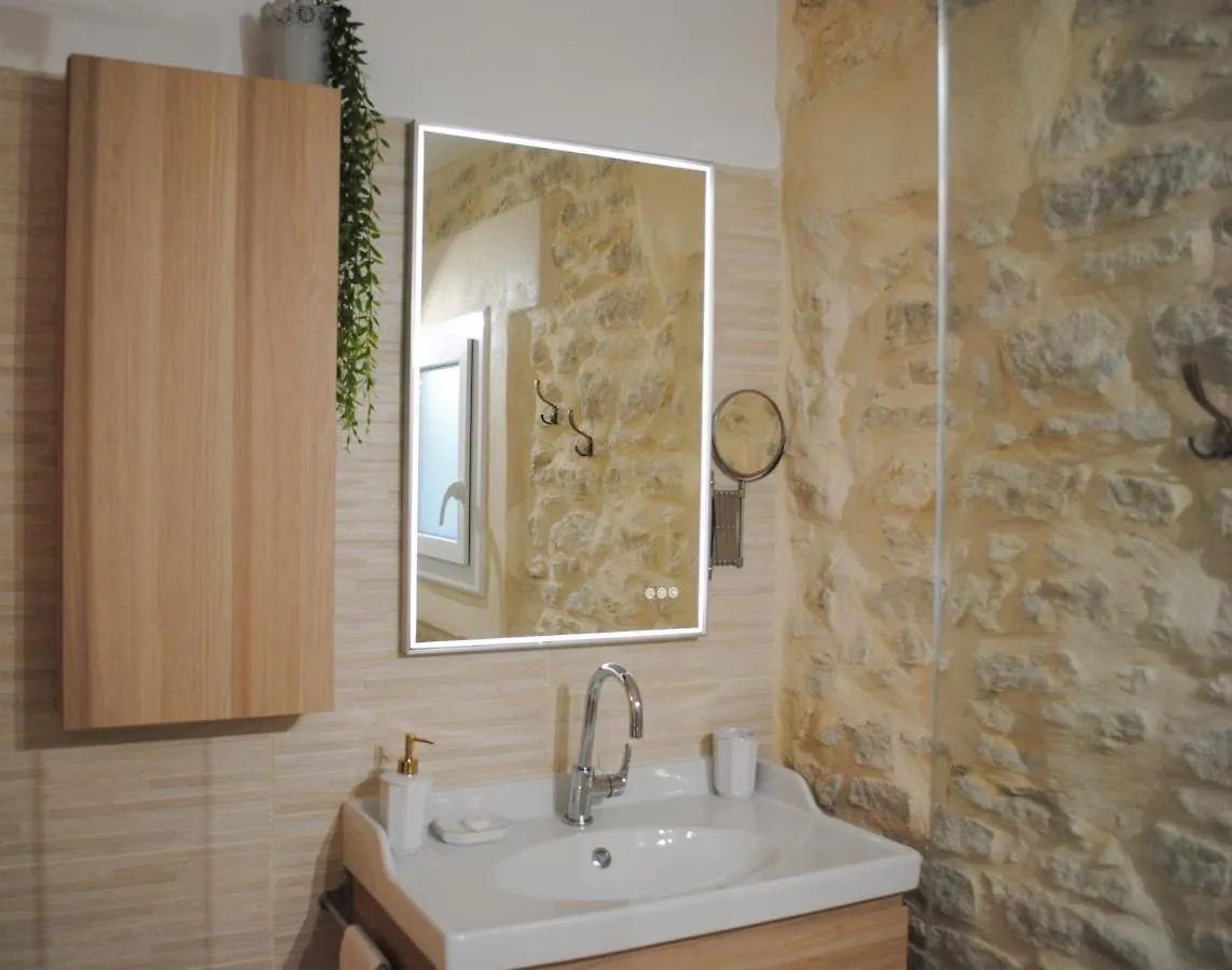 Terre De Bacchus Bed & Breakfast Vacqueyras