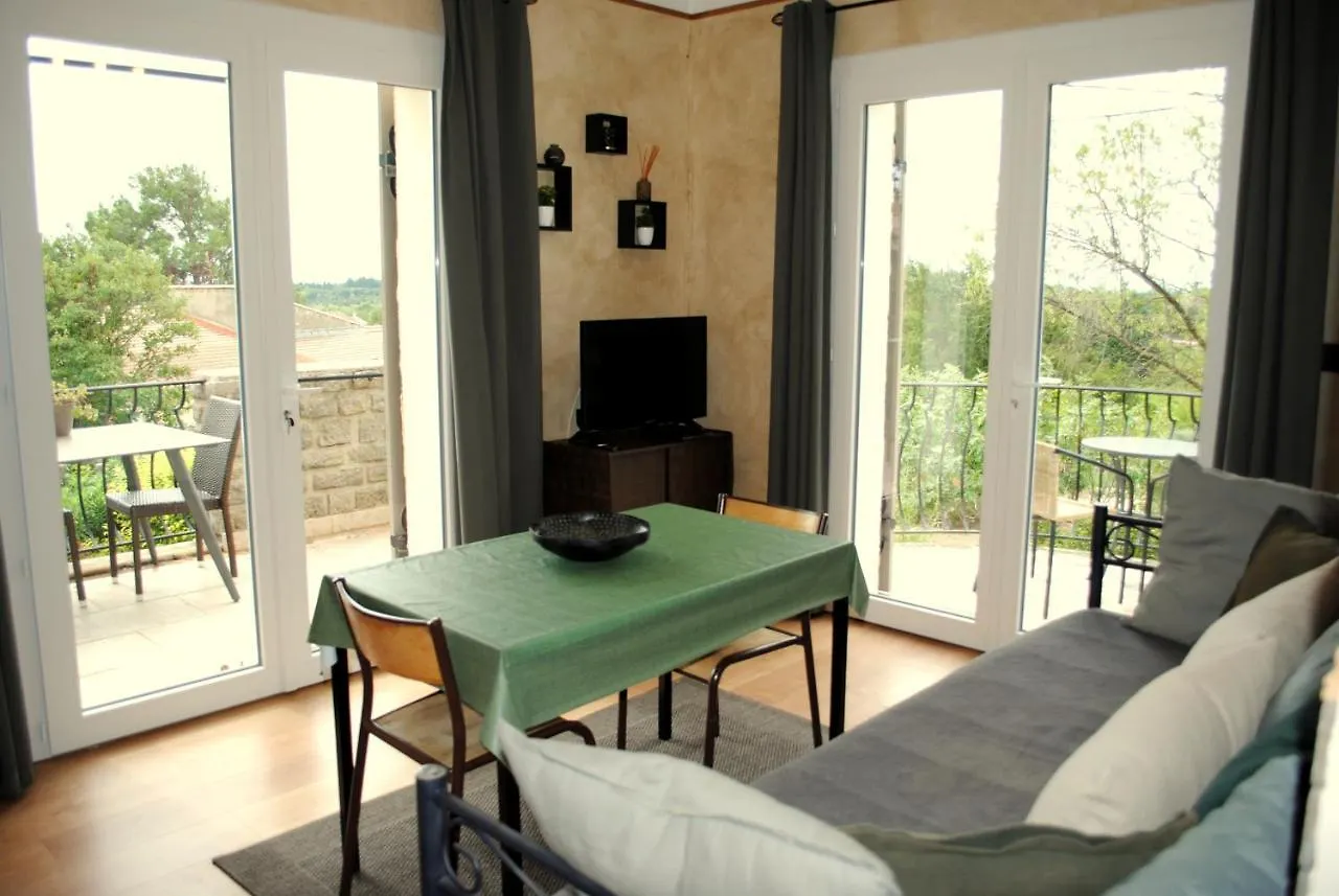 Terre De Bacchus Bed & Breakfast Vacqueyras